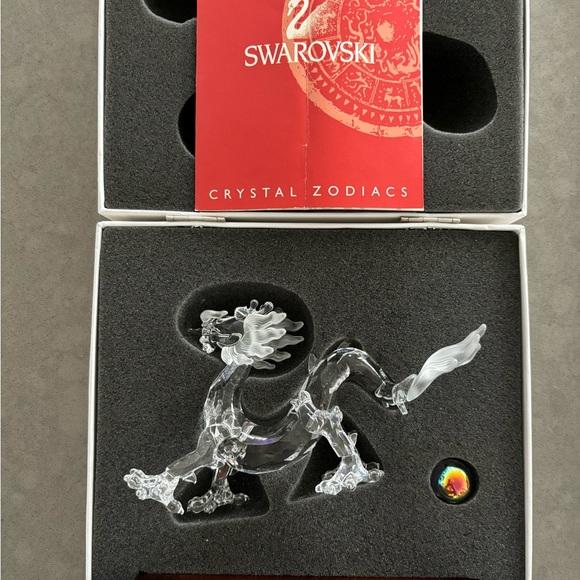 Swarovski Limited edition Dragon Zodiac Series - Picture 5 of 7